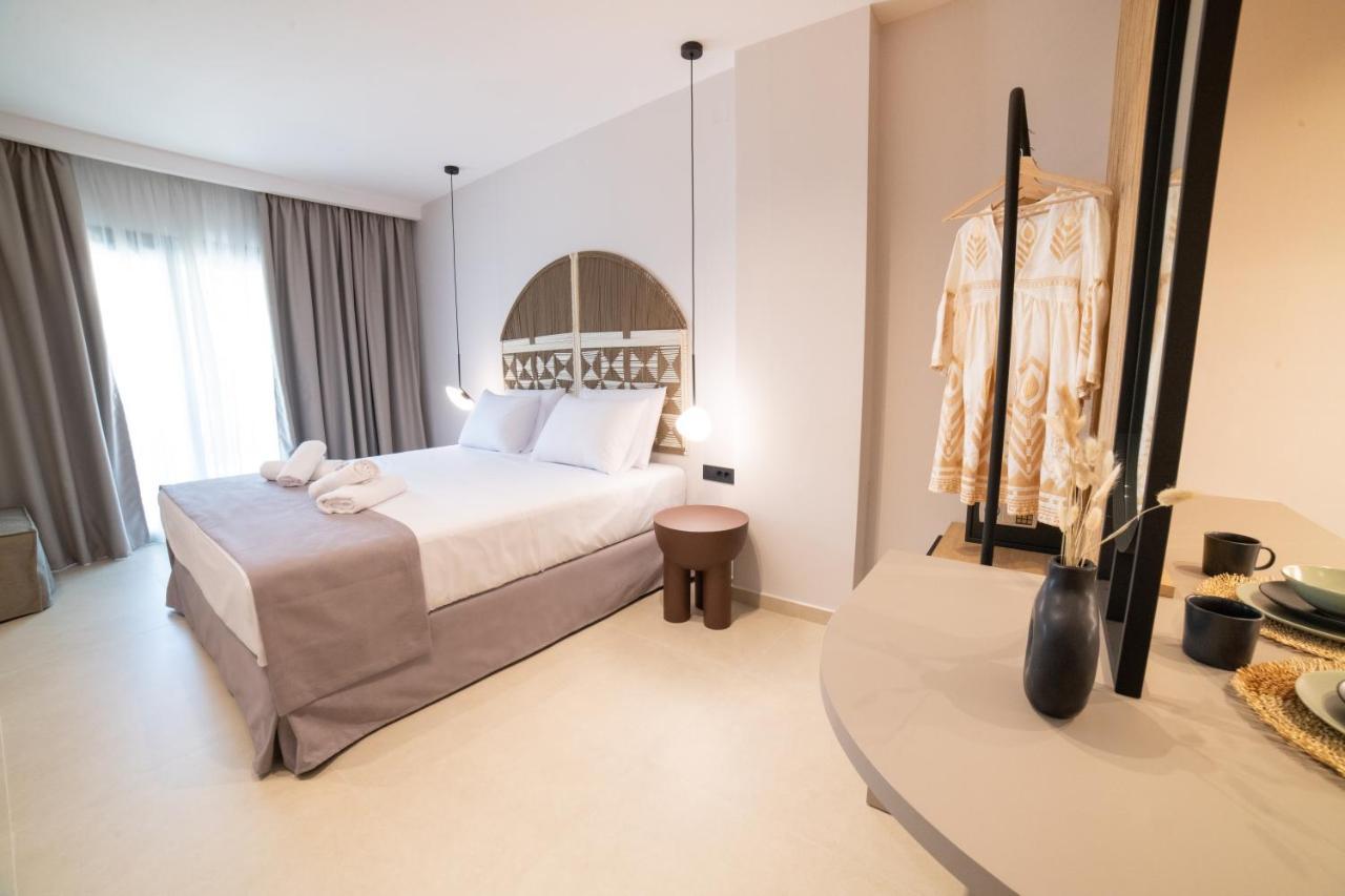 Anesis Deluxe Apartments Parga Eksteriør bilde